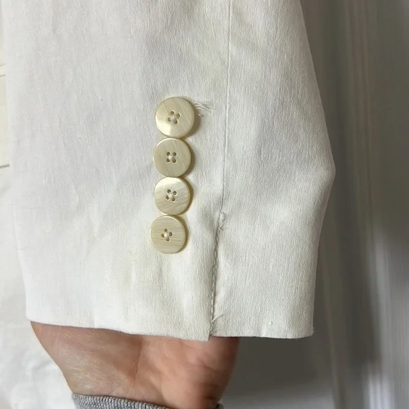 Theory Slightly Off White Blazer - Picture 7 of 14